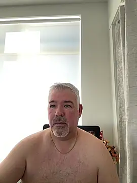 Snapshot of aarosteev2 chatting on January 21, 2:26 pm aarosteev2 online show from January 21, 2:26 pm