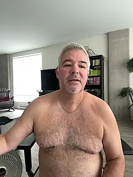 Snapshot of aarosteev2 chatting on March 17, 4:22 pm aarosteev2 online show from March 17, 4:22 pm