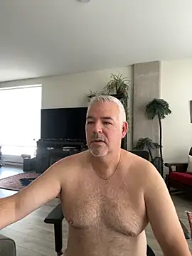 Snapshot of aarosteev2 chatting on October 24, 2:46 pm aarosteev2 online show from October 24, 2:46 pm