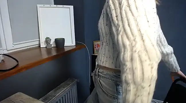 felicity gold online show from February 11, 11:10 am