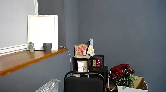 felicity gold online show from February 25, 7:20 am