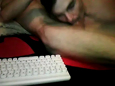 Snapshot of ZuzuGay chatting on December 15, 6:26 pm ZuzuGay online show from December 15, 6:26 pm