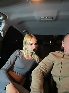 Snapshot of DonorDi chatting on February 28, 4:31 pm DonorDi online show from February 28, 4:31 pm