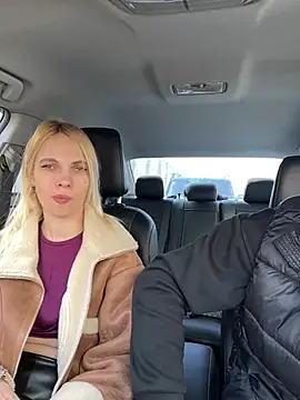 Snapshot of DonorDi chatting on March 6, 10:41 am DonorDi online show from March 6, 10:41 am