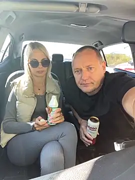 Snapshot of DonorDi chatting on October 5, 12:14 pm DonorDi online show from October 5, 12:14 pm