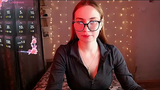 Snapshot of Miya_Mark chatting on January 7, 3:12 pm Miya Mark online show from January 7, 3:12 pm