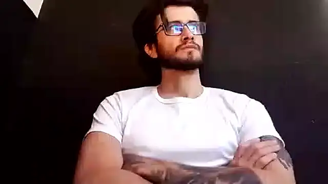 Loggan donnelly online show from October 23, 6:17 pm