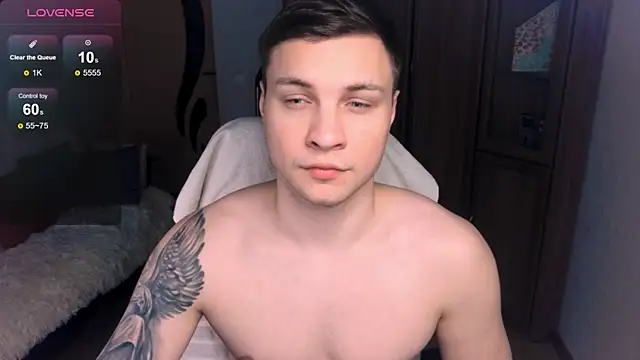 Snapshot of handsome_guy01 chatting on January 23, 1:08 am handsome guy01 online show from January 23, 1:08 am