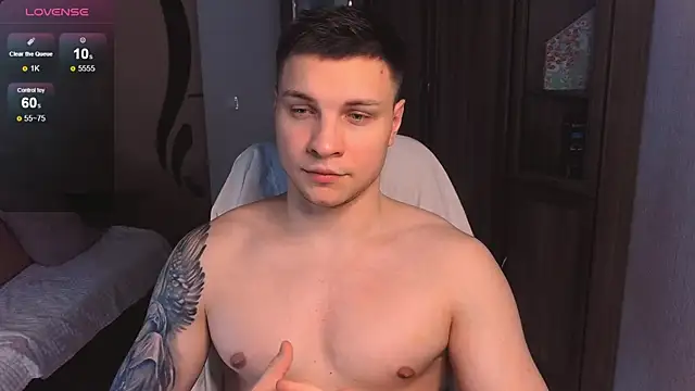 Snapshot of handsome_guy01 chatting on February 9, 6:37 pm handsome guy01 online show from February 9, 6:37 pm