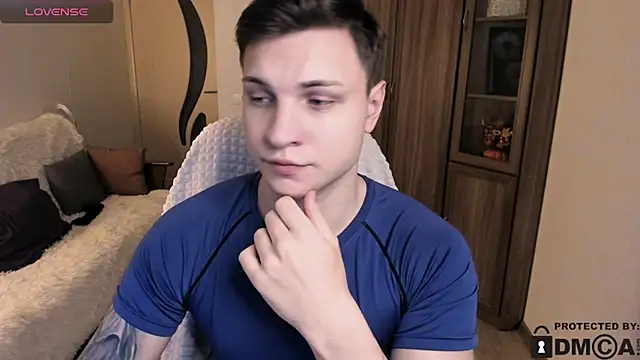 handsome guy01 online show from November 19, 11:27 pm