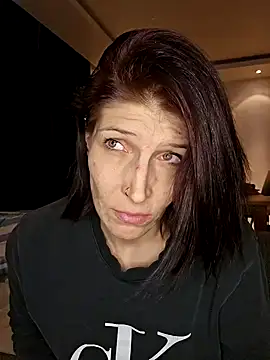 Lenchen  online show from December 23, 9:51 pm