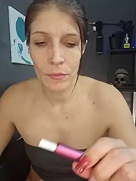 Lenchen  online show from January 29, 8:25 pm