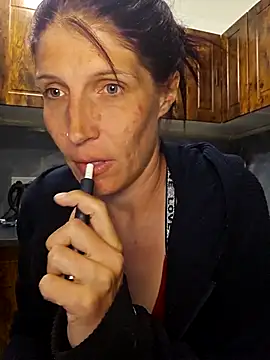 Lenchen  online show from April 5, 7:44 pm