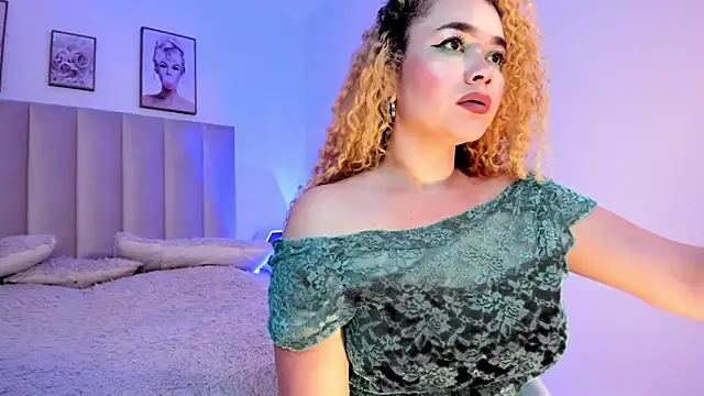 Snapshot of Sasha_belova chatting on March 17, 4:22 pm Sasha belova online show from March 17, 4:22 pm