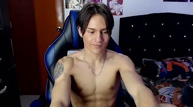 Snapshot of sr_jaeger chatting on February 7, 10:09 pm sr jaeger online show from February 7, 10:09 pm