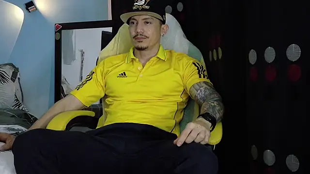 Alex motta online show from April 22, 3:42 am