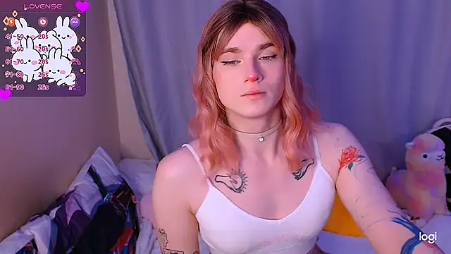 Alice Hells online show from December 9, 6:23 am