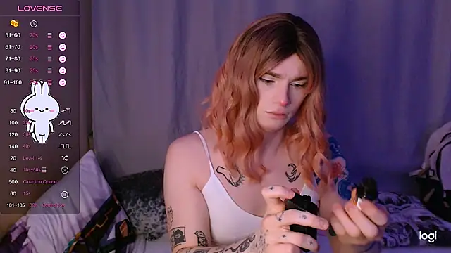 Alice Hells online show from February 10, 4:08 am