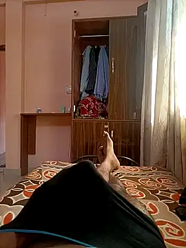 Snapshot of RRahullove69 chatting on October 5, 8:23 am RRahullove69 online show from October 5, 8:23 am