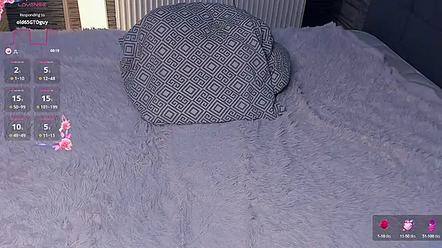 MerylHedley online show from January 26, 9:51 am