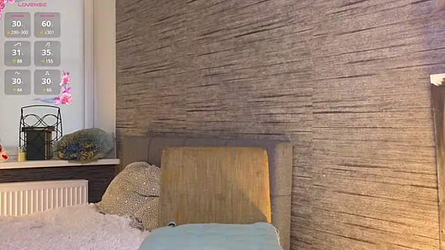 MerylHedley online show from March 2, 10:14 am