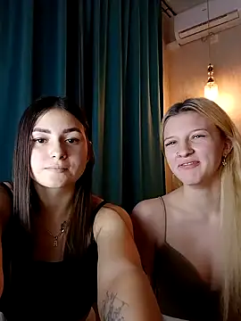 ShySonya online show from December 3, 5:12 pm