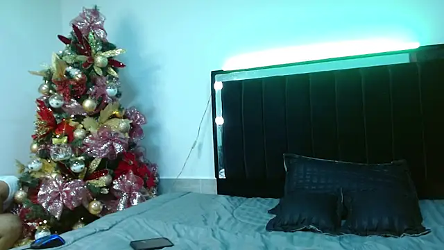 AresAndApolo online show from December 1, 11:25 pm