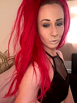 Snapshot of SweetSolez chatting on November 18, 11:14 am SweetSolez online show from November 18, 11:14 am