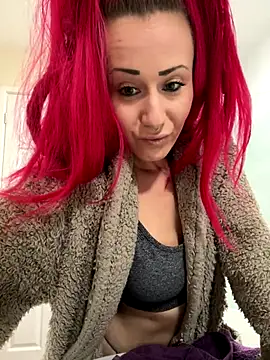 Snapshot of SweetSolez chatting on November 24, 10:09 pm SweetSolez online show from November 24, 10:09 pm