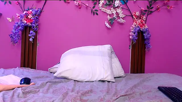 Snapshot of analdeepalejandra18 chatting on September 15, 7:14 pm analdeepalejandra18 online show from September 15, 7:14 pm