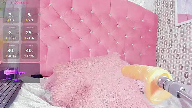 Snapshot of blaiine_colfer chatting on January 24, 6:24 am blaiine colfer online show from January 24, 6:24 am