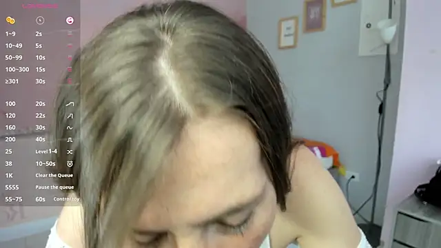 lauren rios7 online show from October 25, 2:02 pm