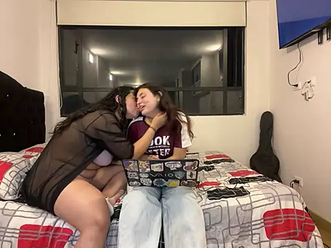 Scarlett Jazmin online show from February 12, 8:27 am