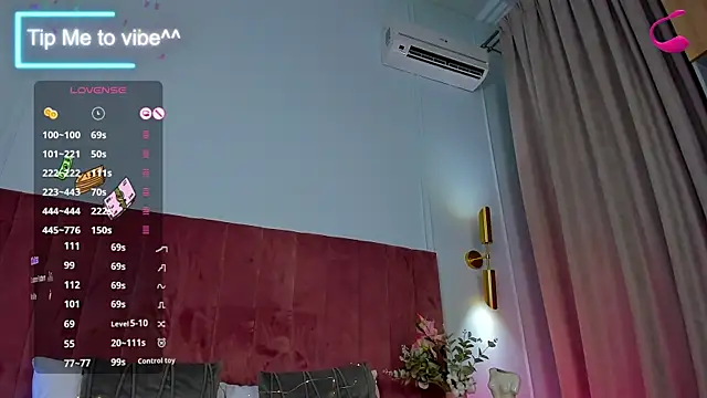 Mayzzie online show from October 1, 7:31 pm