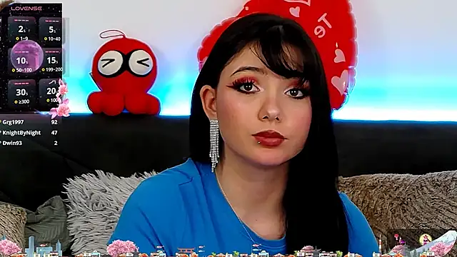 Snapshot of AveryWillow chatting on February 25, 12:14 am AveryWillow online show from February 25, 12:14 am