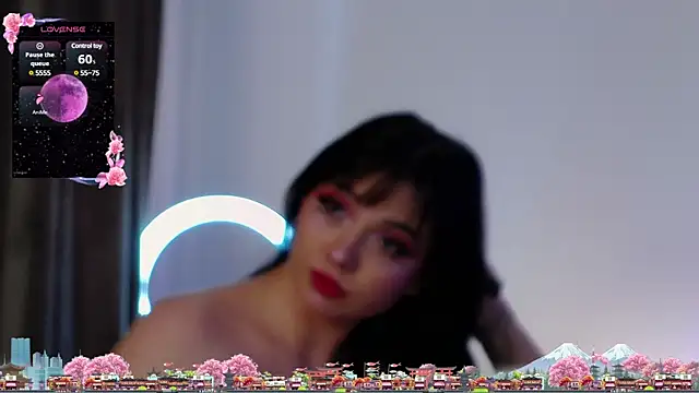 Snapshot of AveryWillow chatting on March 9, 11:36 am AveryWillow online show from March 9, 11:36 am