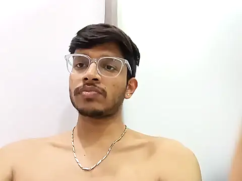 Snapshot of skinnyyyyyyyyy chatting on January 21, 3:43 pm skinnyyyyyyyyy online show from January 21, 3:43 pm