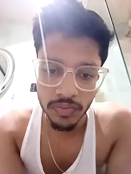 Snapshot of skinnyyyyyyyyy chatting on October 3, 4:09 am skinnyyyyyyyyy online show from October 3, 4:09 am