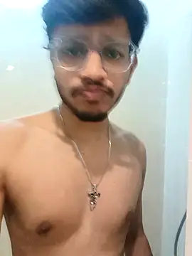 skinnyyyyyyyyy online show from March 14, 12:28 am