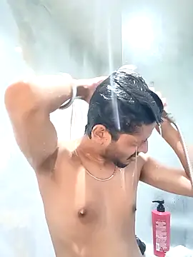 skinnyyyyyyyyy online show from April 4, 3:38 am