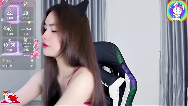 CelestiaWang online show from March 2, 9:31 am