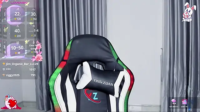 CelestiaWang online show from March 22, 8:15 pm