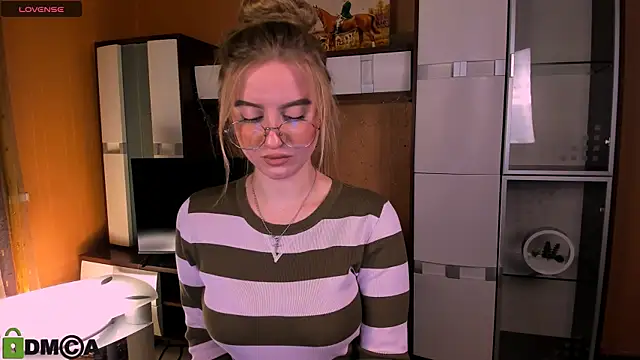 alexa glory online show from December 6, 9:24 pm