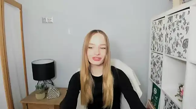 LilaGold online show from January 3, 8:01 pm