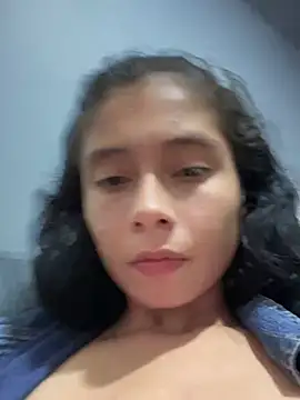 Snapshot of Bonnie_willliams19 chatting on February 3, 5:07 am Bonnie willliams19 online show from February 3, 5:07 am