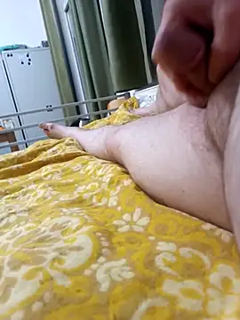 Snapshot of awesome-dirty-dick chatting on October 27, 7:07 pm awesome-dirty-dick online show from October 27, 7:07 pm