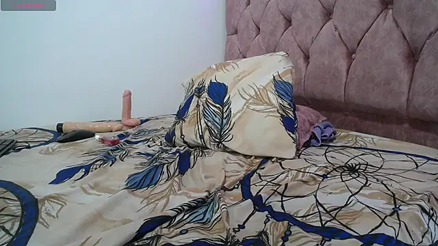 Snapshot of AMBER_LOVE22 chatting on December 30, 10:34 pm AMBER LOVE22 online show from December 30, 10:34 pm