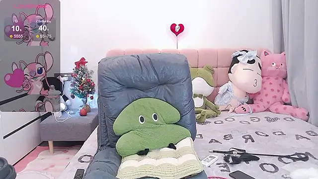 Snapshot of Xiaomi-Angela chatting on January 5, 11:15 am Xiaomi-Angela online show from January 5, 11:15 am