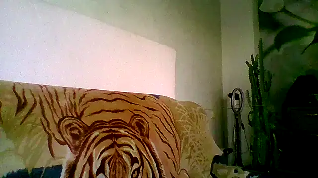 Snapshot of maritanna chatting on January 20, 5:48 am maritanna online show from January 20, 5:48 am