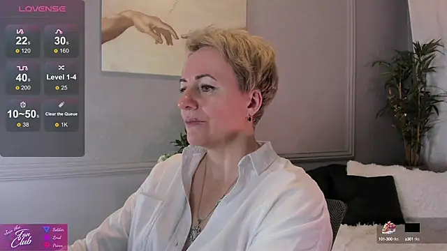 Nika Smit online show from January 18, 12:04 pm